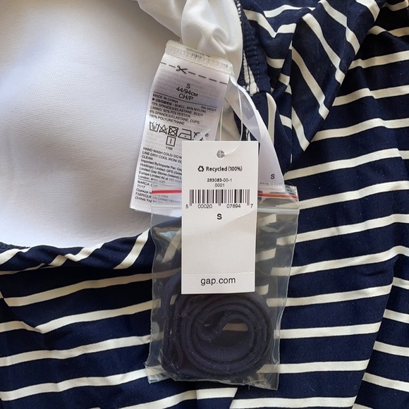 HOST PIC🎈GAP Maternity Navy/White Stripe Swim Top - Picture 3 of 5